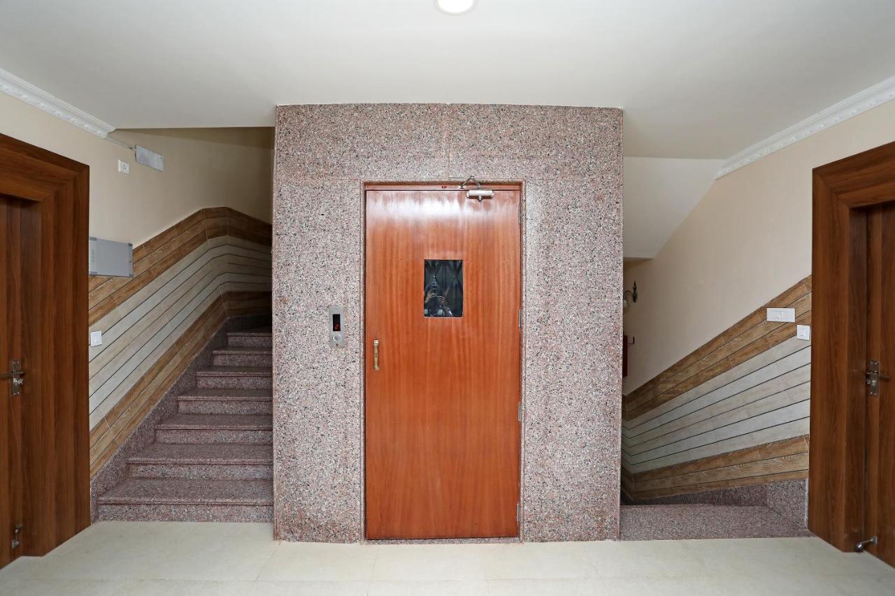 Oyo 13528 Kumud Plaza Hotell Bhubaneswar Eksteriør bilde